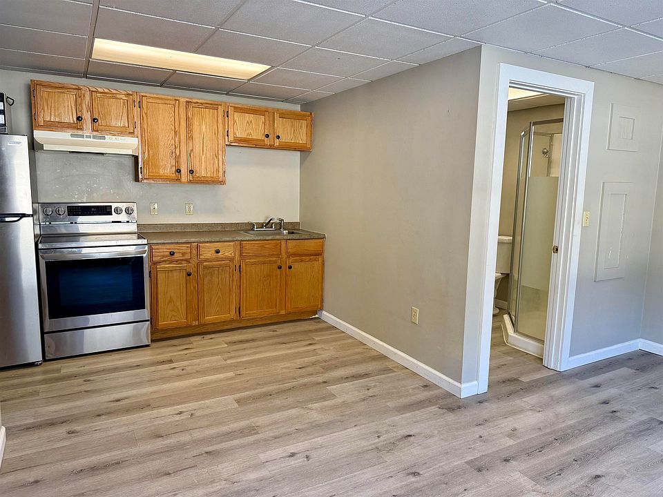 1st image of 4 Commerce St