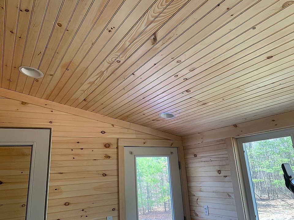 2nd image of 34 McGill Fern Rd