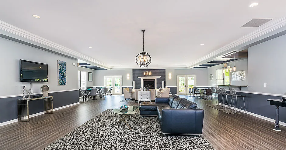 The Meadows Apartment Homes IL — Photo 1