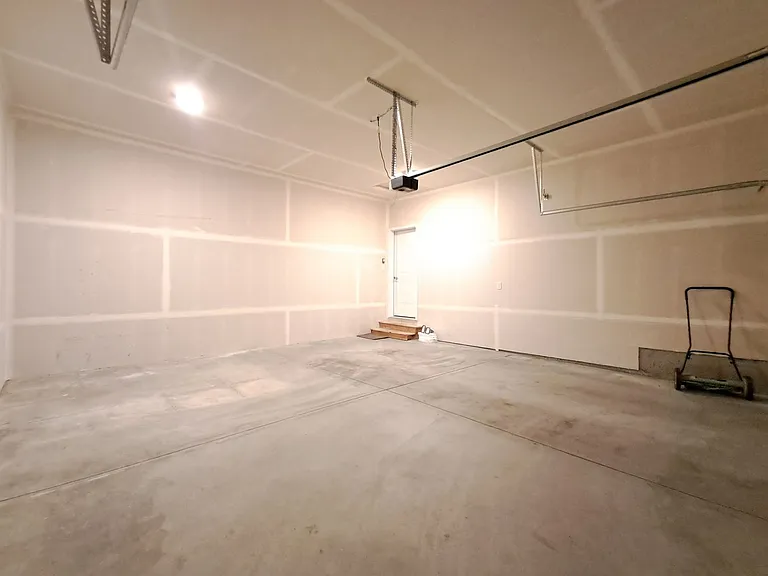 5428 E Bridgeport Ct — Photo 21