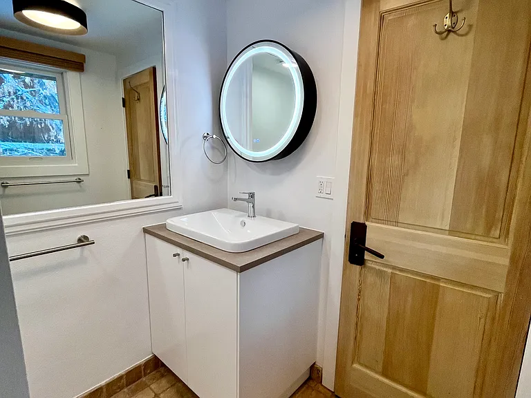 112 E Hillside Dr #2 — Photo 15