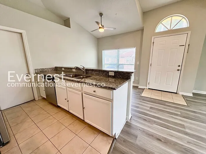 7870 Pine Fork Dr — Photo 6