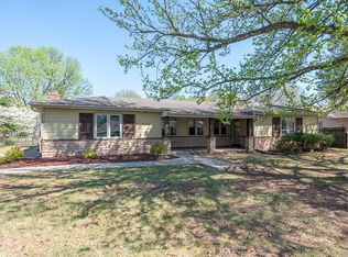 4044 S Broadway Ave, Springfield, MO 65807