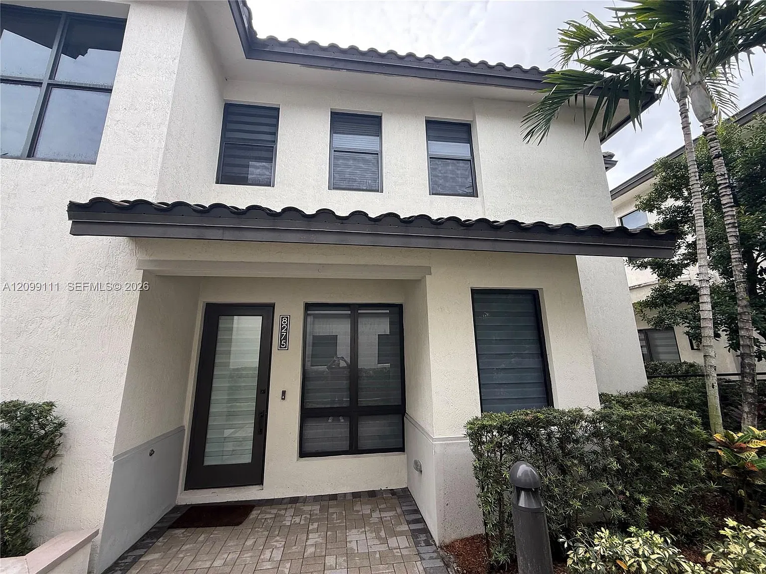 Downtown Doral South Phas — Photo 1
