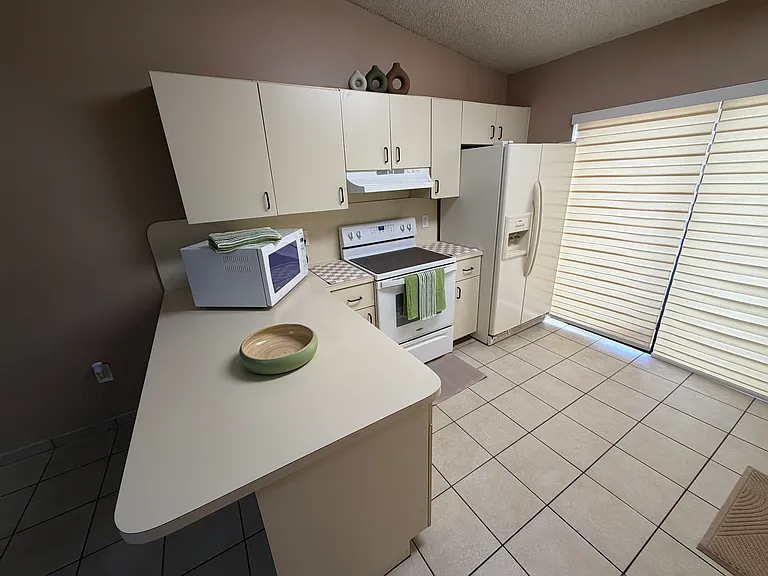 7860 W 29th Way #201 — Photo 4