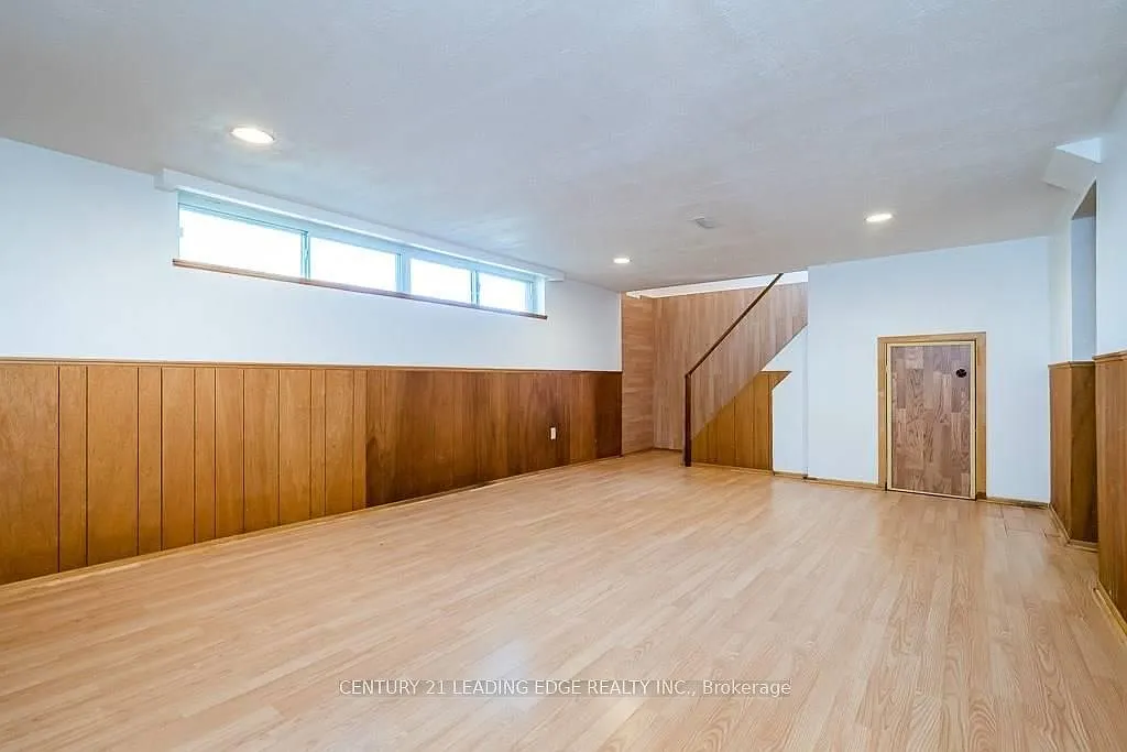 Building Photo - 17 Caddy Dr #BASEMENT