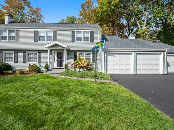 186 Hunter Drive, West Hartford, CT 06107