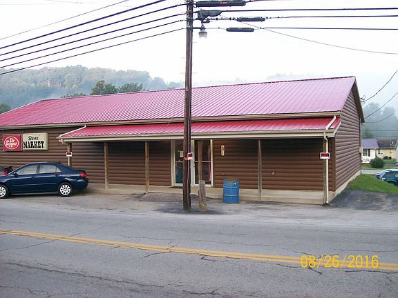 3rd image of 750 Fairlane Dr