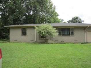 610 Harmon Dr, Longview, TX 75602