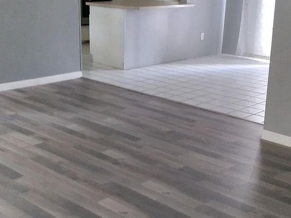 4th image of 458 N OLIVE Street