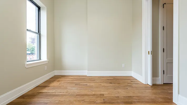 Rented by Nooklyn NYC LLC | media 27