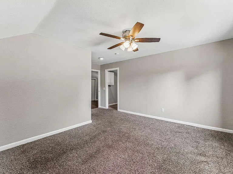 804 Pine St — Photo 25