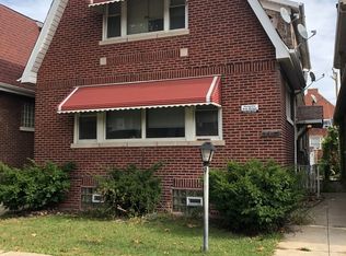 7755 S Ridgeland Ave, Chicago, IL 60649
