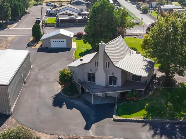 209 Harding St, Asotin, WA 99402