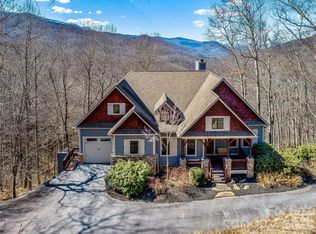 130 Cross Vine Dr, Tuckasegee, NC 28783