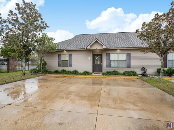 802 N Pine St APT E, Gramercy, LA 70052