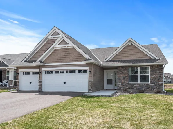 490 Paradise Dr SE, Saint Michael, MN 55376