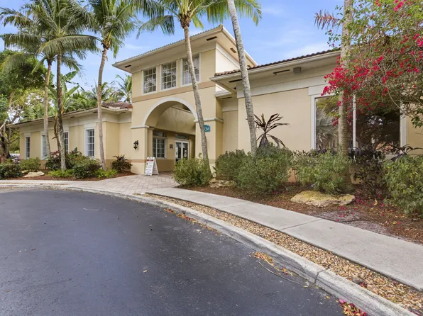 Aventine at Miramar Apartments