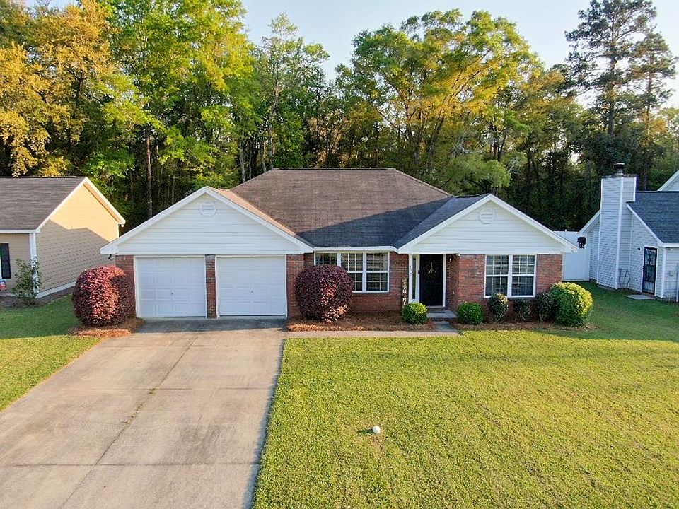 1st image of 135 Senah Dr