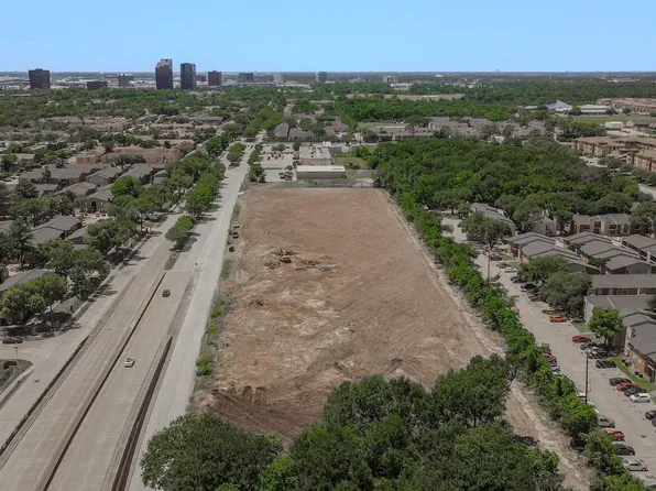 1003 Greens Rd, Houston, TX 77060