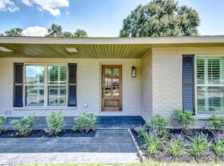 10239 Helmsdale St, Houston, TX 77043