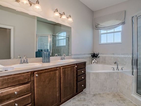 Lancaster Master Bath