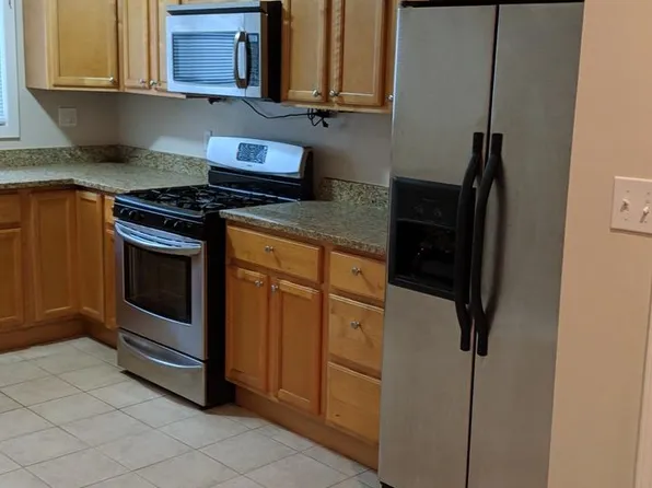 3432 E Lombard St, Baltimore, MD 21224