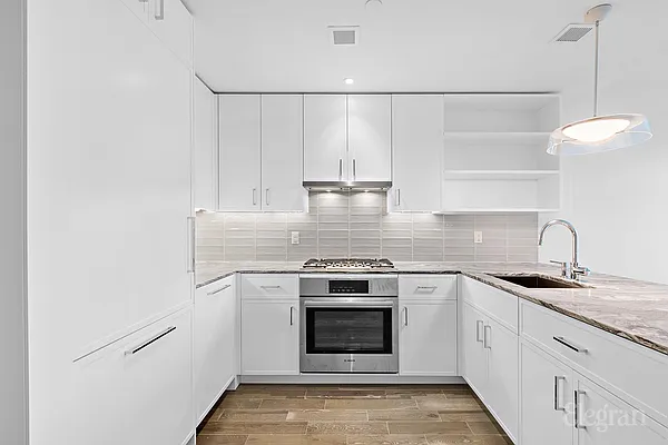 Rented by Elegran | media 2