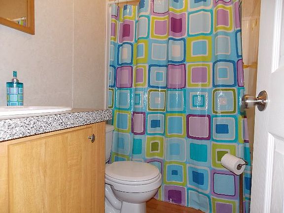 5th image of 145 Tall Pines Ln