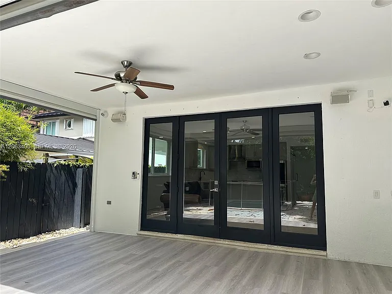 3160 Matilda St #3160 — Photo 4