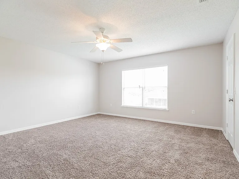 221 Timbercreek Pines Cir — Photo 10