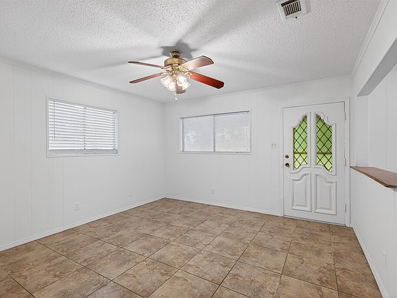 4th image of 1422 Lampkin St
