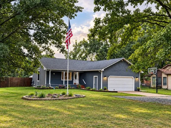 3519 Hannaman Rd, Columbiaville, MI 48421