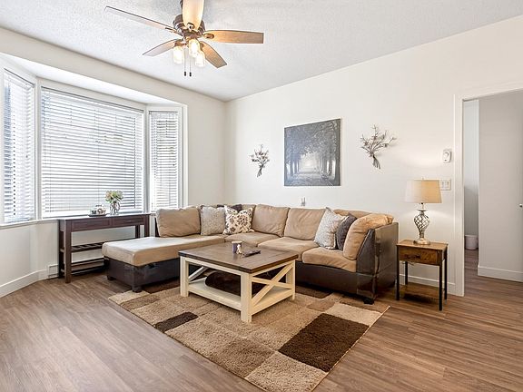 2nd image of 32501 Fraser Cres #22