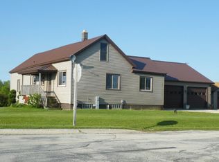 E5295 4th Rd, Kewaunee, WI 54216