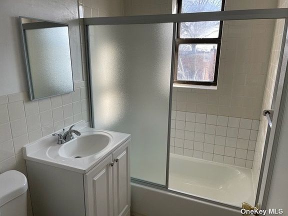3rd image of 210-28 Hillside Ave