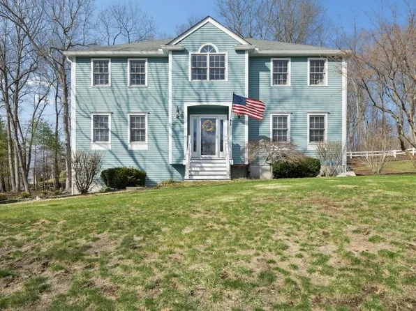 1 Heidi Ln, Grafton, MA 01519