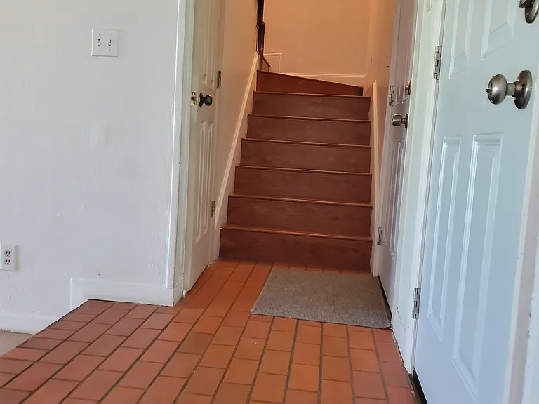 Upstair with 3 bedrooms