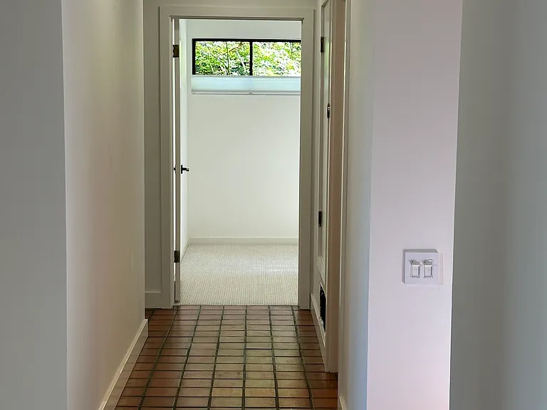 14 Summit Dr — Photo 20