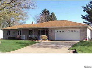 545 Lake Dr, Woodhull, IL 61490