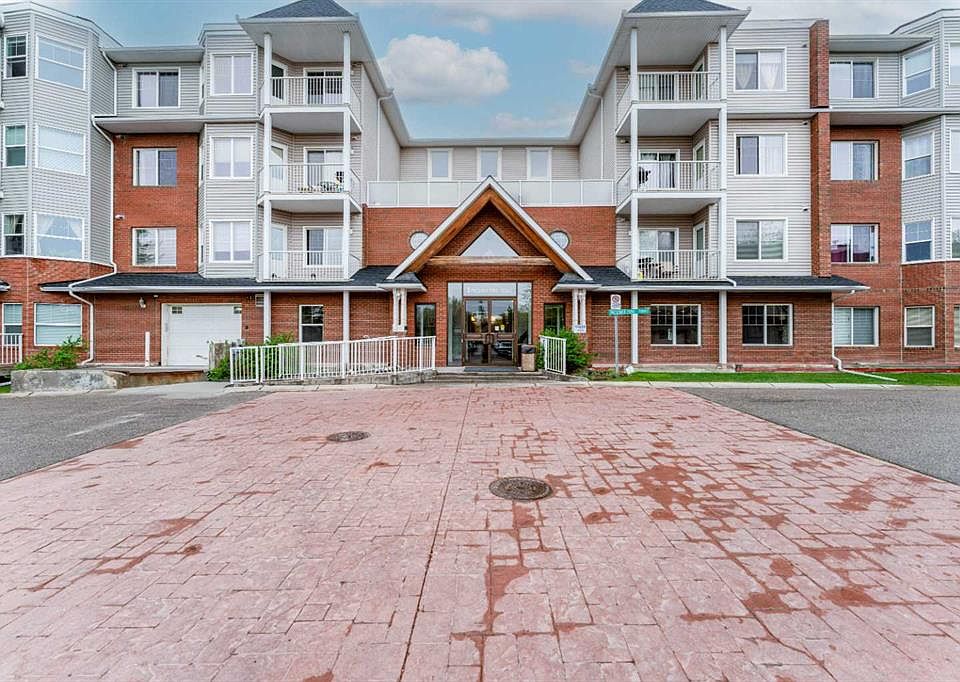1st image of 8 N Prestwick Pond Ter SE #206