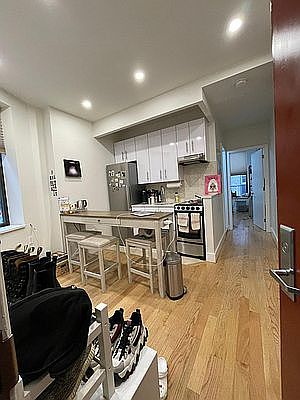 2nd image of 11 Stanton St #4DB