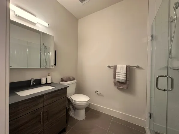 400 Claremont Avenue image 74 of 130