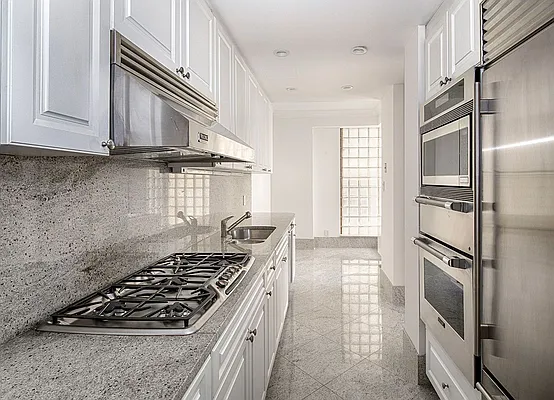 Rented by Warburg | media 13