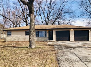 8309 Cameo Dr, Machesney Park, IL