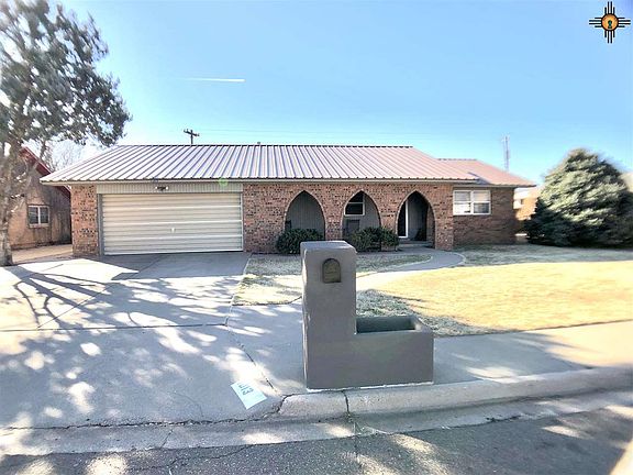2nd image of 1013 York Dr