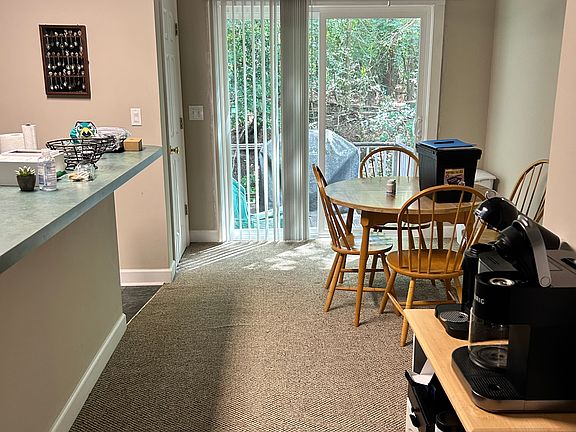 5th image of 103 Laura Ln #A