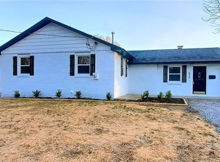 626 W Allison St, Nevada, MO 64772