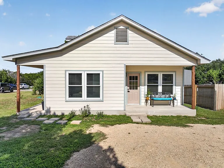 112 Remington Rd — Photo 30
