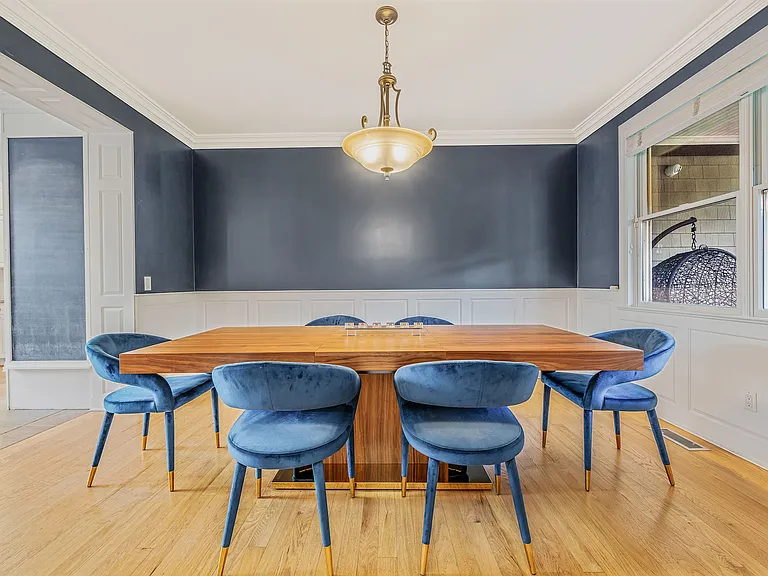 32 Vail Ave #A — Photo 12